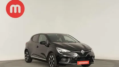 Usado 2023 Renault Clio V Evolution | € 16.799 (Preço justo)