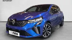 Usado 2023 Renault Clio V Techno Sedan | € 16.790 (Preço justo)