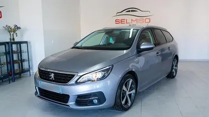 Cinzento Usado 2019 Peugeot 308 SW Carrinha | € 16.350 (Preço justo)