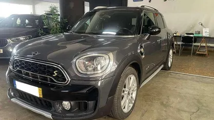Antracite Usado 2019 Mini Countryman SUV | € 22.950 (Bom preço)
