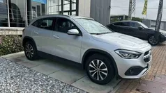 Cinzento Usado 2022 Mercedes 220 | € 46.900 (Preço justo)