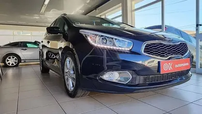Preto Usado 2015 Kia Ceed Sportswagon Carrinha | € 10.250 (Bom preço)