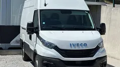 Branco Usado 2023 Iveco Daily | € 30.000 (Preço justo)