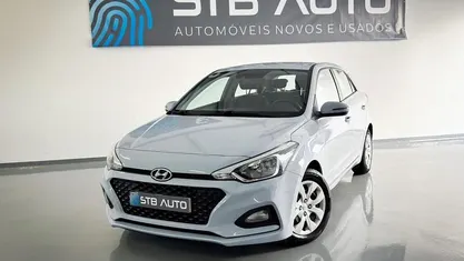 Cinza Usado 2019 Hyundai i20 Style | € 12.890 (Preço justo)