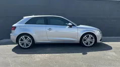 Cinza Usado 2015 Audi A3 S-Line Citadino | € 19.750 (Preço justo)