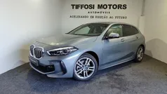 Cinza Usado 2024 BMW 116 Performance Citadino | € 32.500 (Preço justo)