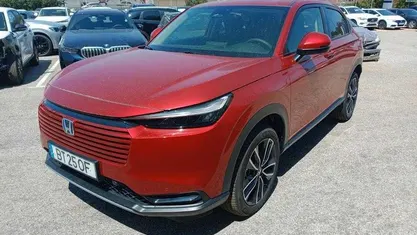Vermelho Usado 2025 Honda HR-V Elegance SUV | € 33.750 (Preço justo)