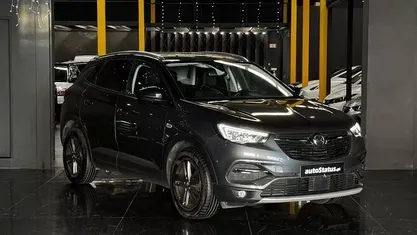 Usado Opel Grandland X Design & Tech 130 HP (95 kW) 2021 SUV