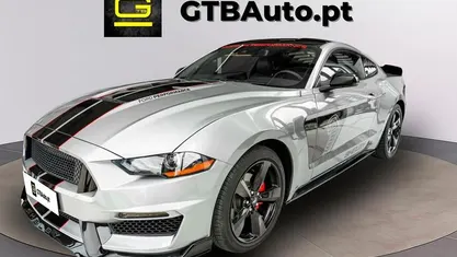 Cinzento Usado 2023 Ford Mustang Coupé | € 54.900 (Preço justo)