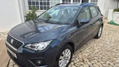 Cinza Usado 2019 Seat Arona Style SUV | € 15.950 (Preço justo)