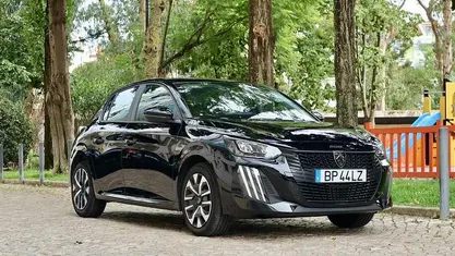 Usado 2024 Peugeot 208 Citadino | € 16.500 (Bom preço)