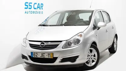 Usado Opel Corsa Enjoy 95 HP (69 kW) 2010 Citadino