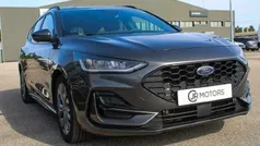 Cinzento Usado 2023 Ford Focus Carrinha | € 29.380 (Preço justo)