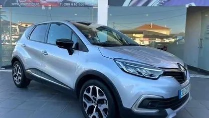 Usado Renault Captur 90 HP (66 kW) 2019 Cinzento SUV