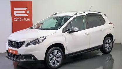 Usado Peugeot 2008 Style 82 HP (60 kW) 2019 SUV