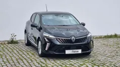 Preto Usado 2024 Renault Clio V Evolution | € 18.250 (Preço justo)