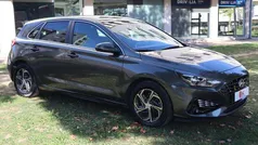 Cinzento Usado 2023 Hyundai i30 | € 18.990 (Preço justo)