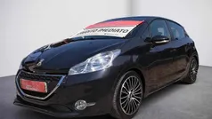 Preto Usado 2012 Peugeot 208 Citadino | € 7.150 (Preço justo)