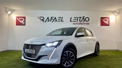 Branco Usado 2020 Peugeot e-208 Active Citadino | € 15.500 (Preço justo)