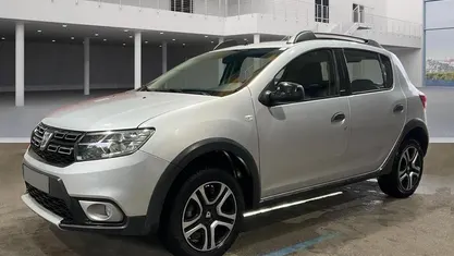 Usado 2018 Dacia Sandero Stepway SUV | € 11.490 (Bom preço)