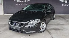Preto Usado 2014 Volvo V40 Momentum Citadino | € 10.490 (Preço justo)