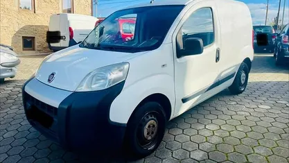 Branco Usado 2016 Fiat Fiorino Monovolume | € 4.290 (Bom preço)