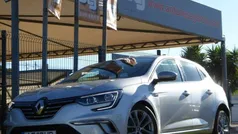 Cinza prata Usado 2020 Renault Mégane GT Line GT-Line Citadino | € 22.500 (Preço justo)