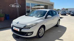Branco Usado 2013 Renault Mégane III | € 10.990 (Preço elevado)