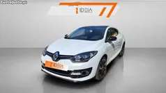 Usado 2015 Renault Mégane III Bose Edition Coupé | € 12.750 (Preço justo)