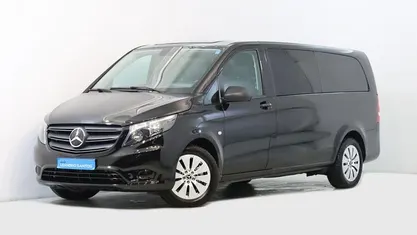 Preto Usado 2022 Mercedes Vito Van | € 44.900 (Preço justo)