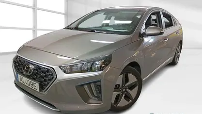 Cinza Usado 2021 Hyundai Ioniq Citadino | € 16.900 (Preço justo)