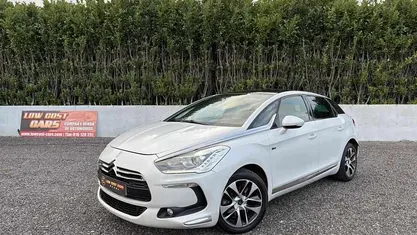 Branco Usado 2014 Citroën DS5 Citadino | € 10.990 (Preço justo)
