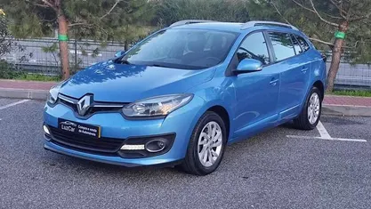Usado 2014 Renault Mégane III Carrinha | € 9.980 (Preço justo)