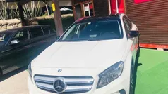 Branco Usado 2014 Mercedes GLA200 AMG line SUV | € 20.000 (Preço justo)