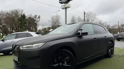 Usado 2022 BMW iX Comfort Edition SUV | € 46.500 (Super Preço)