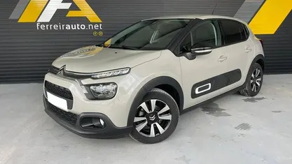 Cinza Usado 2024 Citroën C3 PureTech | € 14.800 (Bom preço)