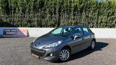 Cinza Usado 2009 Peugeot 207 Active | € 4.990 (Preço justo)