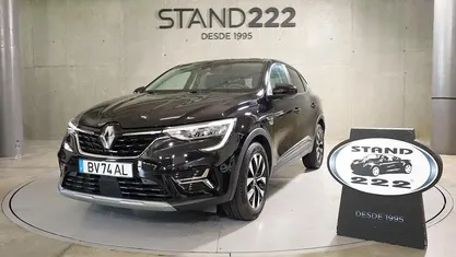 Preto Usado 2022 Renault Arkana Business SUV | € 21.750 (Preço justo)
