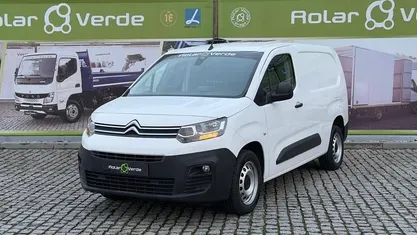Branco Usado 2019 Citroën Berlingo Monovolume | € 14.000 (Preço justo)