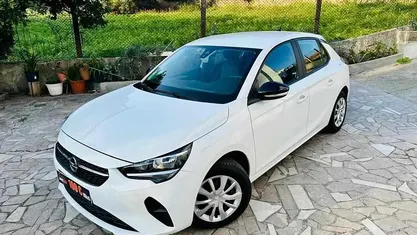Usado Opel Corsa 75 HP (55 kW) 2020 Citadino