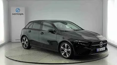 Preto Usado 2023 Mercedes A200 Progressive Sedan | € 36.990 (Preço justo)