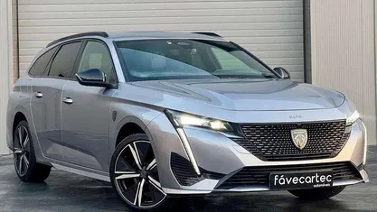 Usado Peugeot 308 SW 130 HP (95 kW) 2023 Carrinha