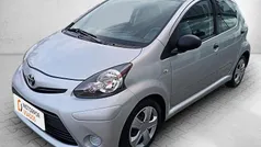 Cinza Usado 2014 Toyota Aygo Citadino | € 7.990 (Preço justo)