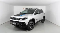 Cinza prata Usado 2023 Jeep Compass Trailhawk SUV | € 27.980 (Preço justo)