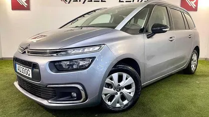 Usado 2022 Citroën C4 Feel Monovolume | € 17.900 (Preço justo)