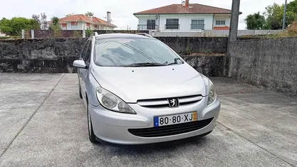Cinzento Usado 2004 Peugeot 307 Carrinha | € 3.650 (Preço justo)