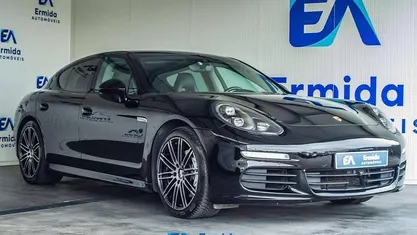 Usado Porsche Panamera 250 HP (183 kW) 2014 Preto Sedan