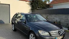 Cinzento Usado 2010 Mercedes C220 Avantgarde Sedan | € 9.999 (Bom preço)
