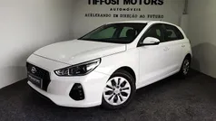 Branco Usado 2018 Hyundai i30 Comfort Sedan | € 14.250 (Preço justo)