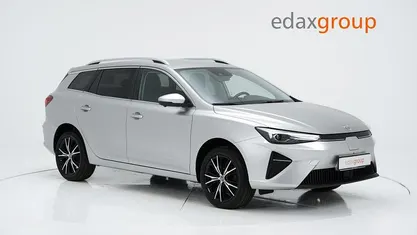 Cinzento Usado 2023 MG MG5 EV Carrinha | € 23.490 (Preço justo)